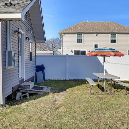 Charming Old Lyme Cottage, Steps To Private Beach! Екстериор снимка