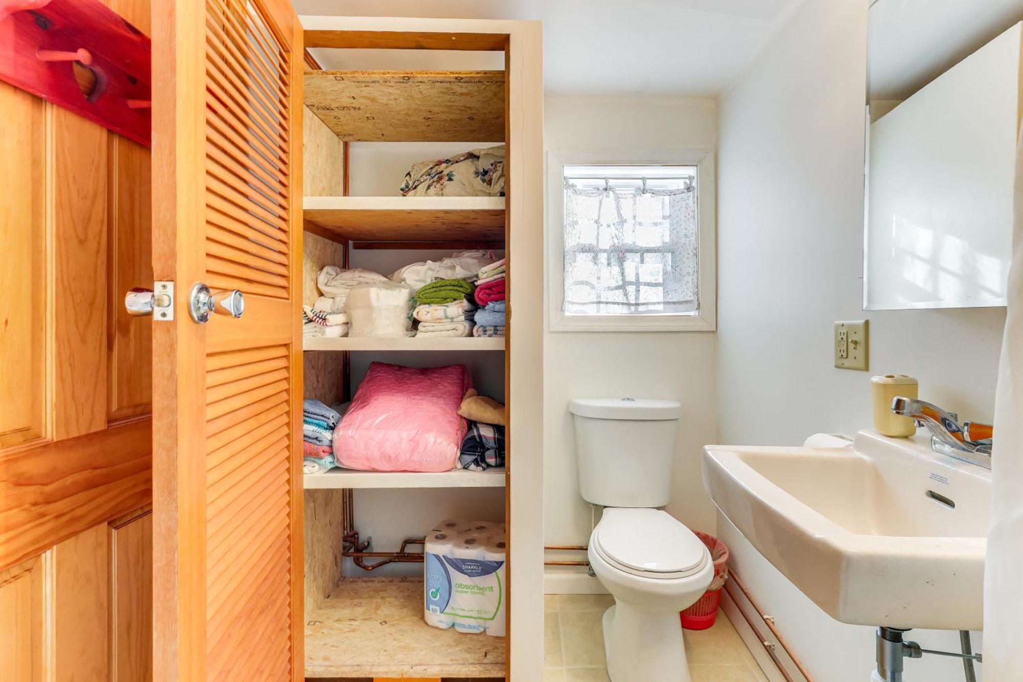 Charming Old Lyme Cottage, Steps To Private Beach! Екстериор снимка