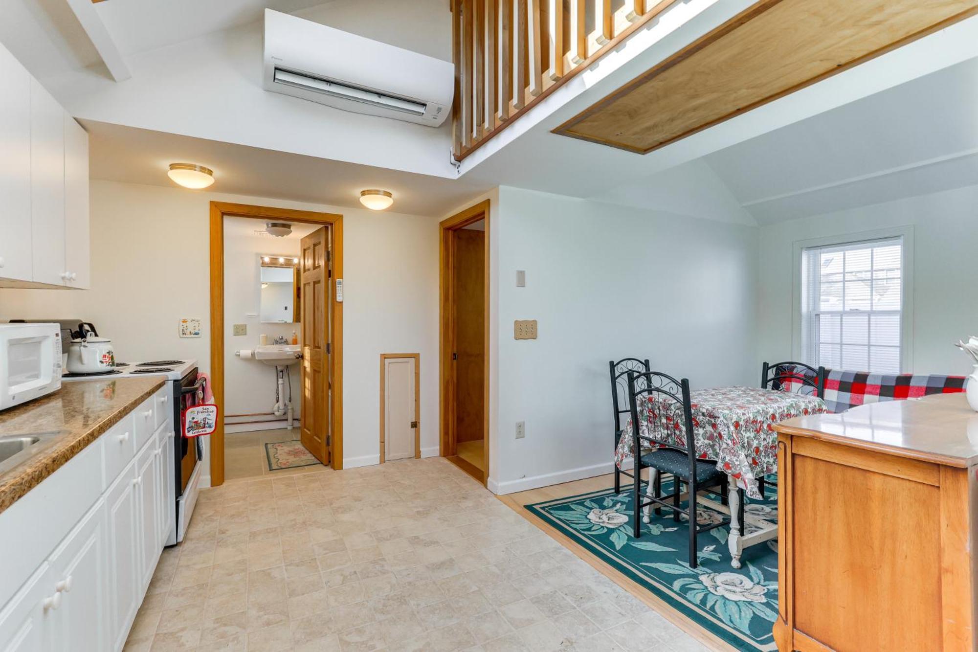 Charming Old Lyme Cottage, Steps To Private Beach! Екстериор снимка