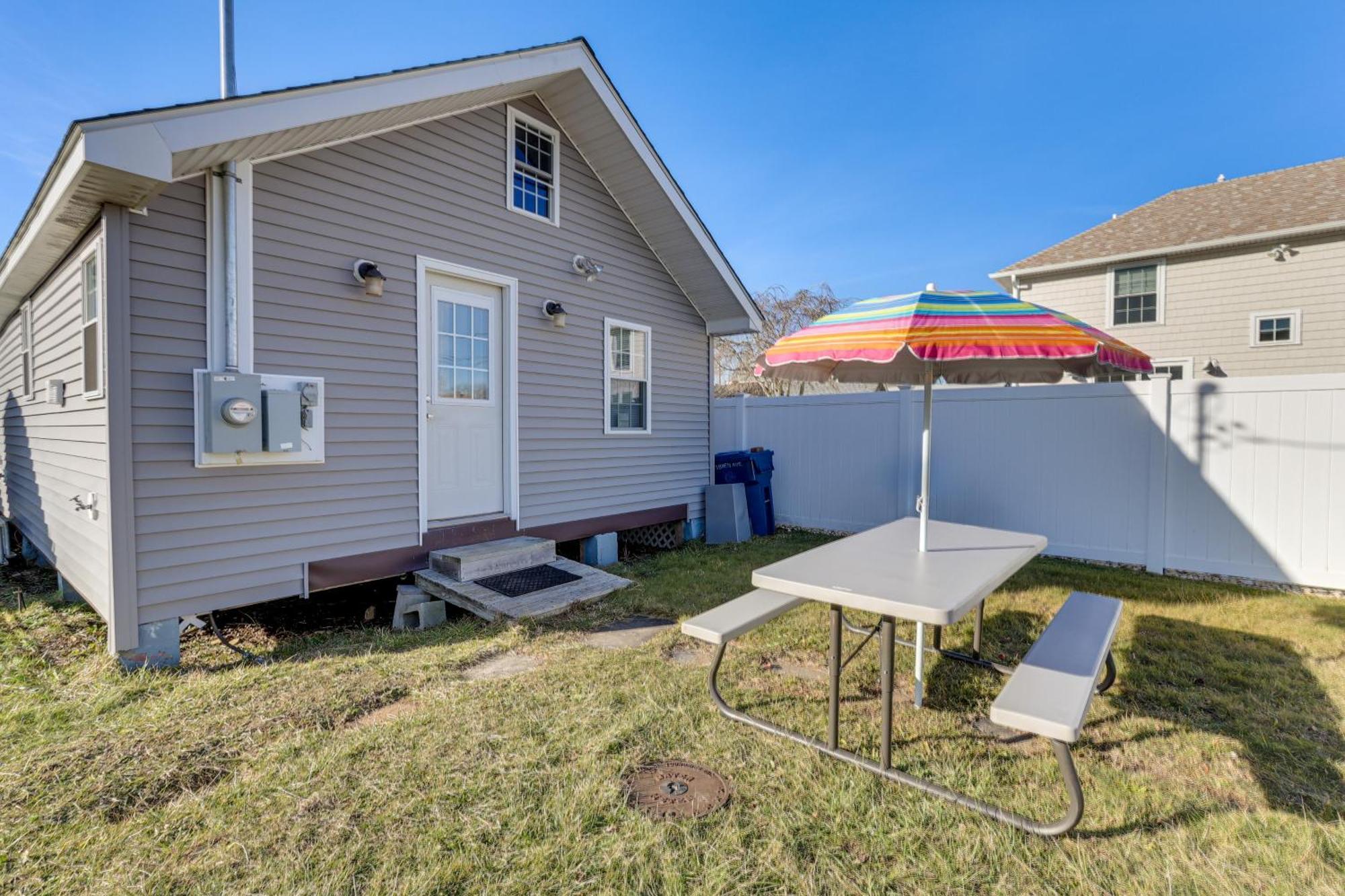 Charming Old Lyme Cottage, Steps To Private Beach! Екстериор снимка